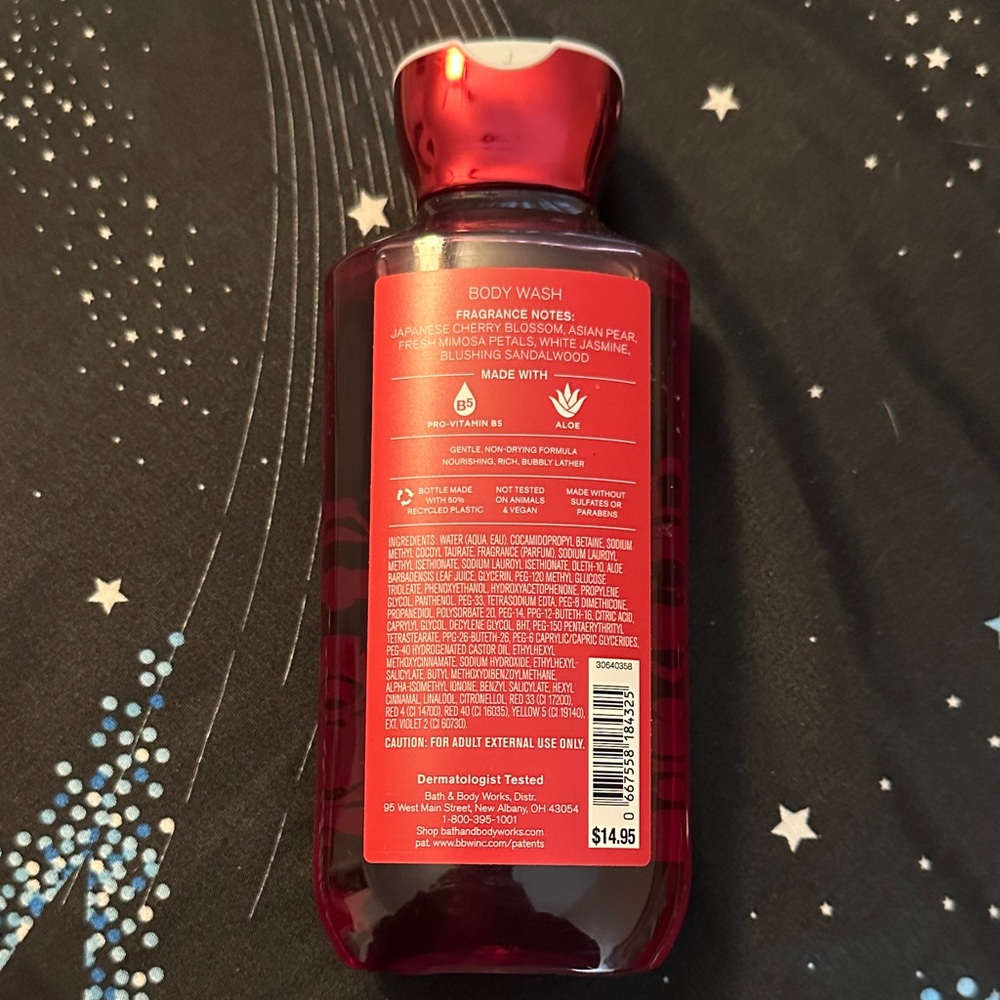 Bath & Body Works Japanese Cherry Blossom Body Wash - Red and White - Picture 2 of 2